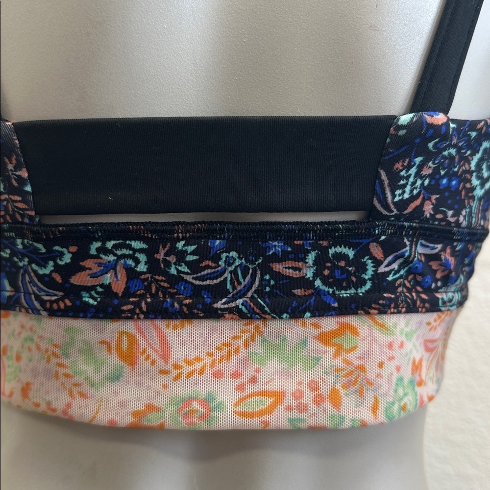 FREE PEOPLE Movement Multicolor Floral Sports Bra Women’s - Picture 8 of 10